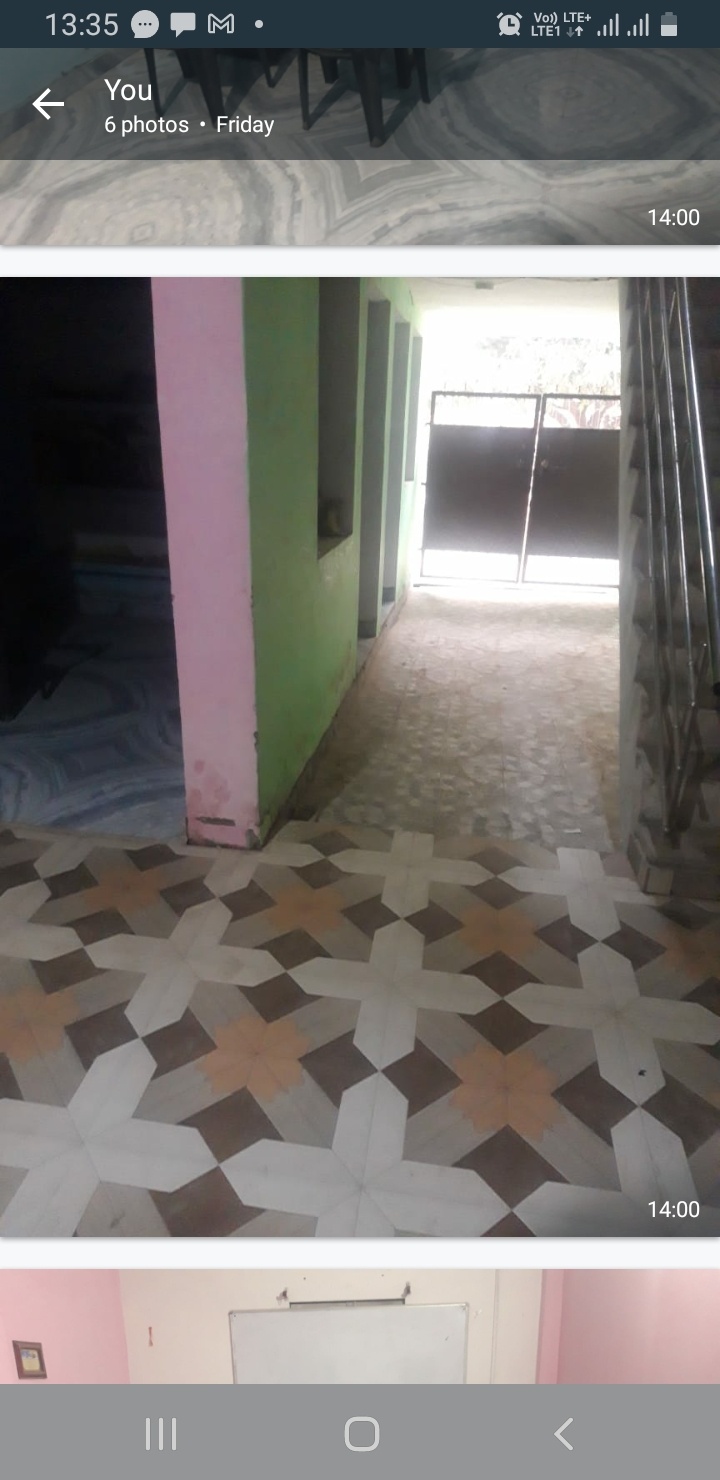 1 Bed/ 1 Bath Rent Apartment/ Flat; 1,000 sq. ft. carpet area, Furnished for rent @Daniyalpur Nakkighat 