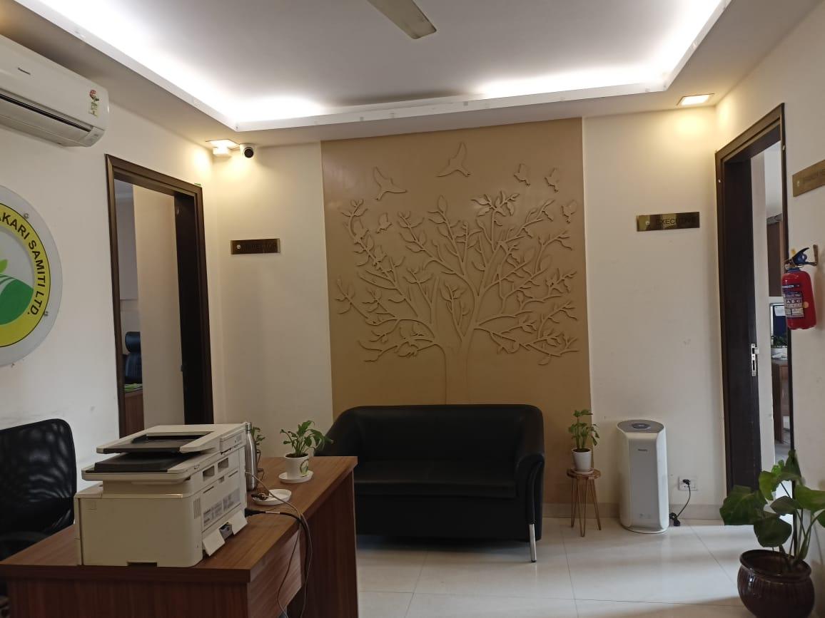 Rent Office/ Shop, 1300 sq ft carpet area, Furnished for rent @Sector 42 Golf Course Road