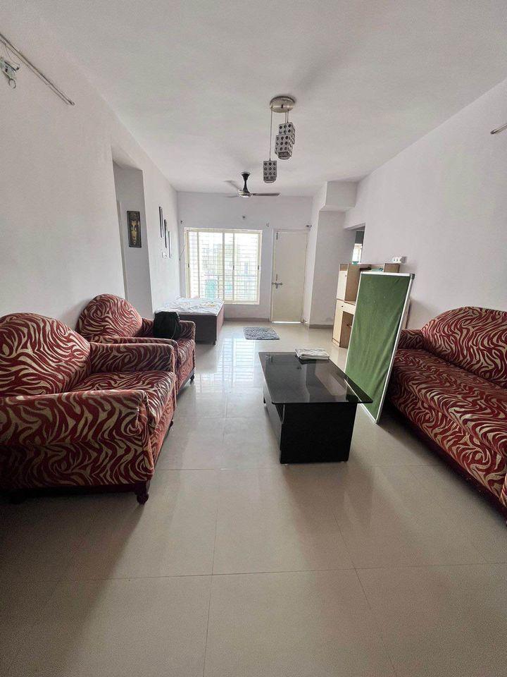 3 Bed/ 2 Bath Rent Apartment/ Flat, Furnished for rent @Babadiya kalan bhopal