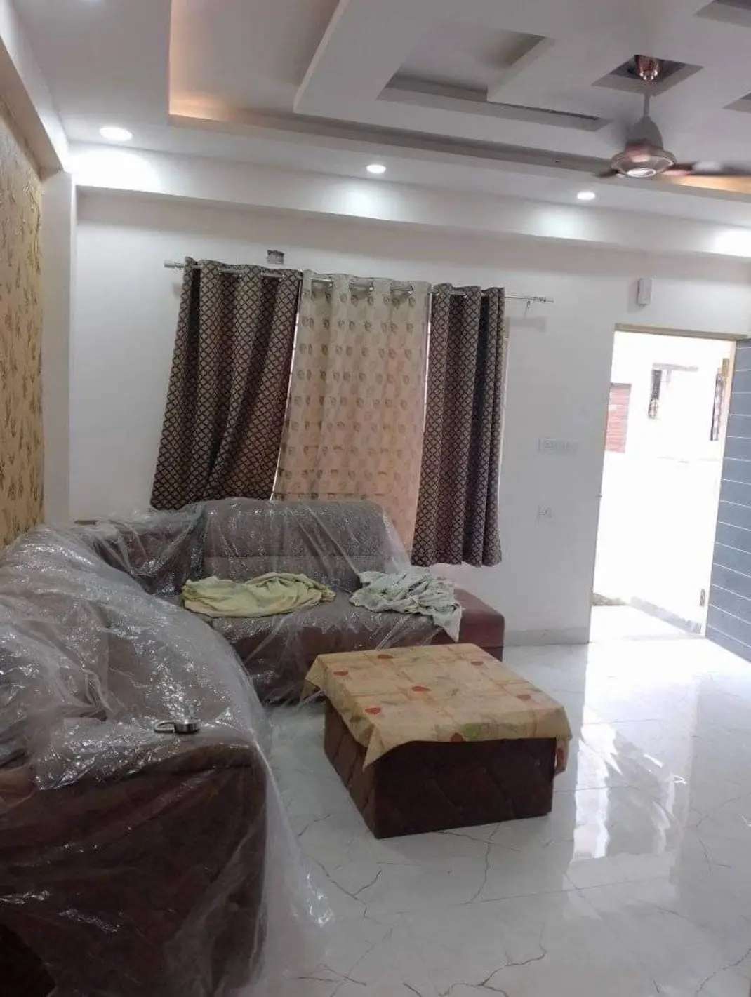 3 Bed/ 3 Bath Rent House/ Bungalow/ Villa, Furnished for rent @Near people's Mall ayodhya bypass road Bhopal 