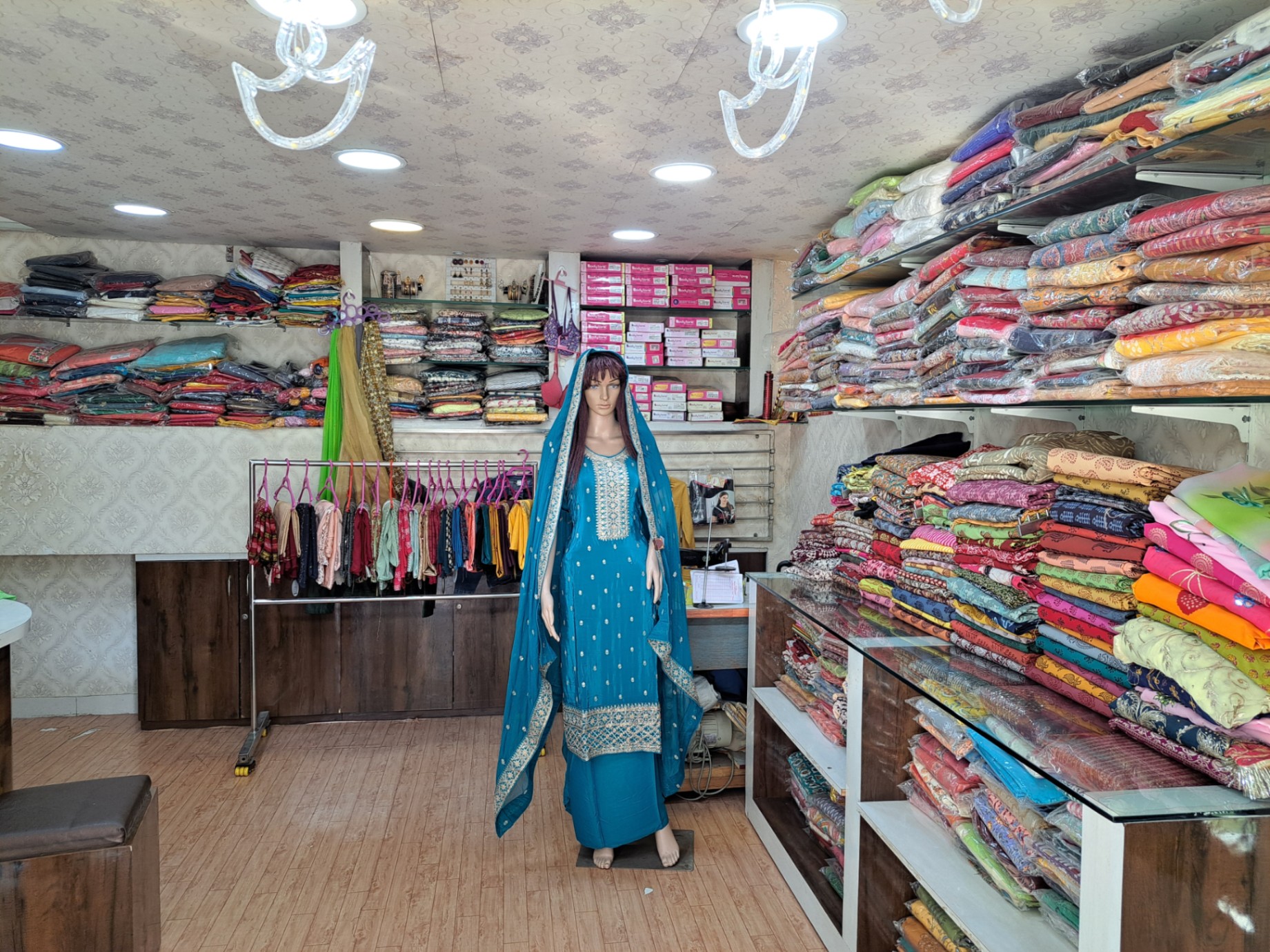 Dress sets, Dresses & Skirts, Fan Gear, Ghagra Choli, Inner wear on sale