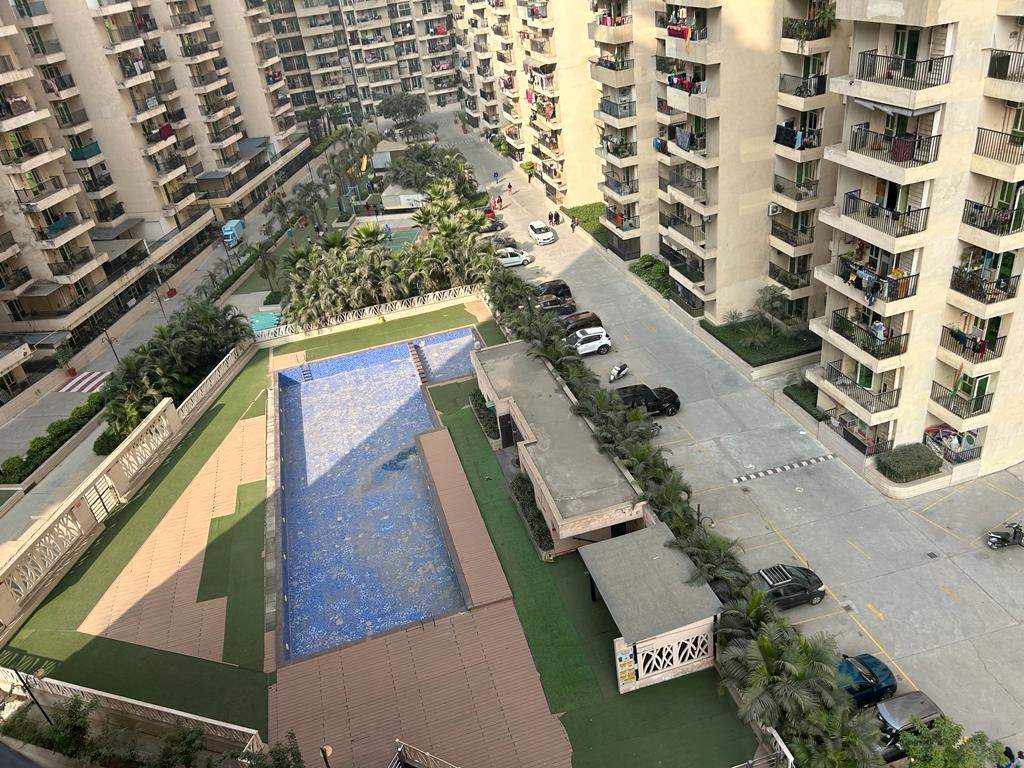 4 Bed/ 4 Bath Sell Apartment/ Flat; 1,995 sq. ft. carpet area; Ready To Move for sale @Noida Extension 