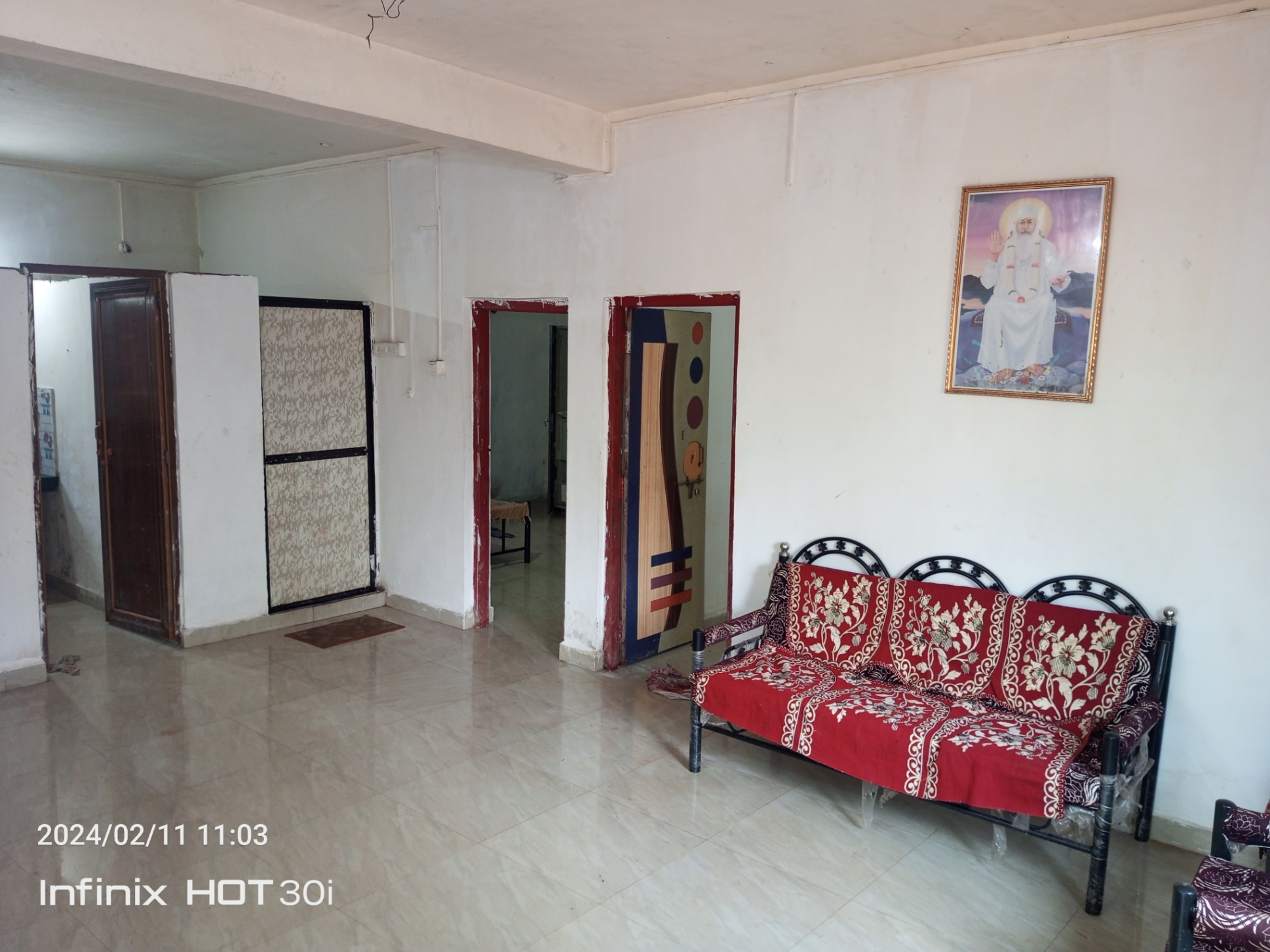 2 Bed/ 1 Bath Rent Apartment/ Flat; 9,000 sq. ft. carpet area, Semi Furnished for rent