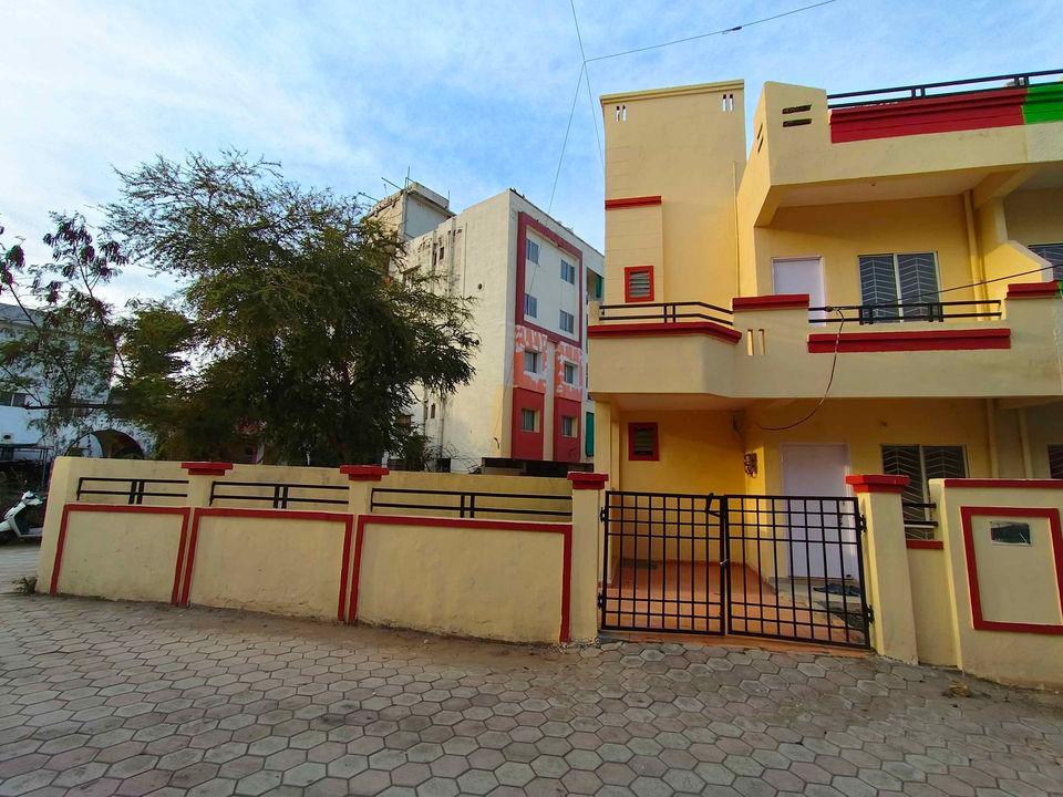 3 Bed/ 3 Bath Sell House/ Bungalow/ Villa; 1,235 sq. ft. lot for sale @Kolar Road bhopal