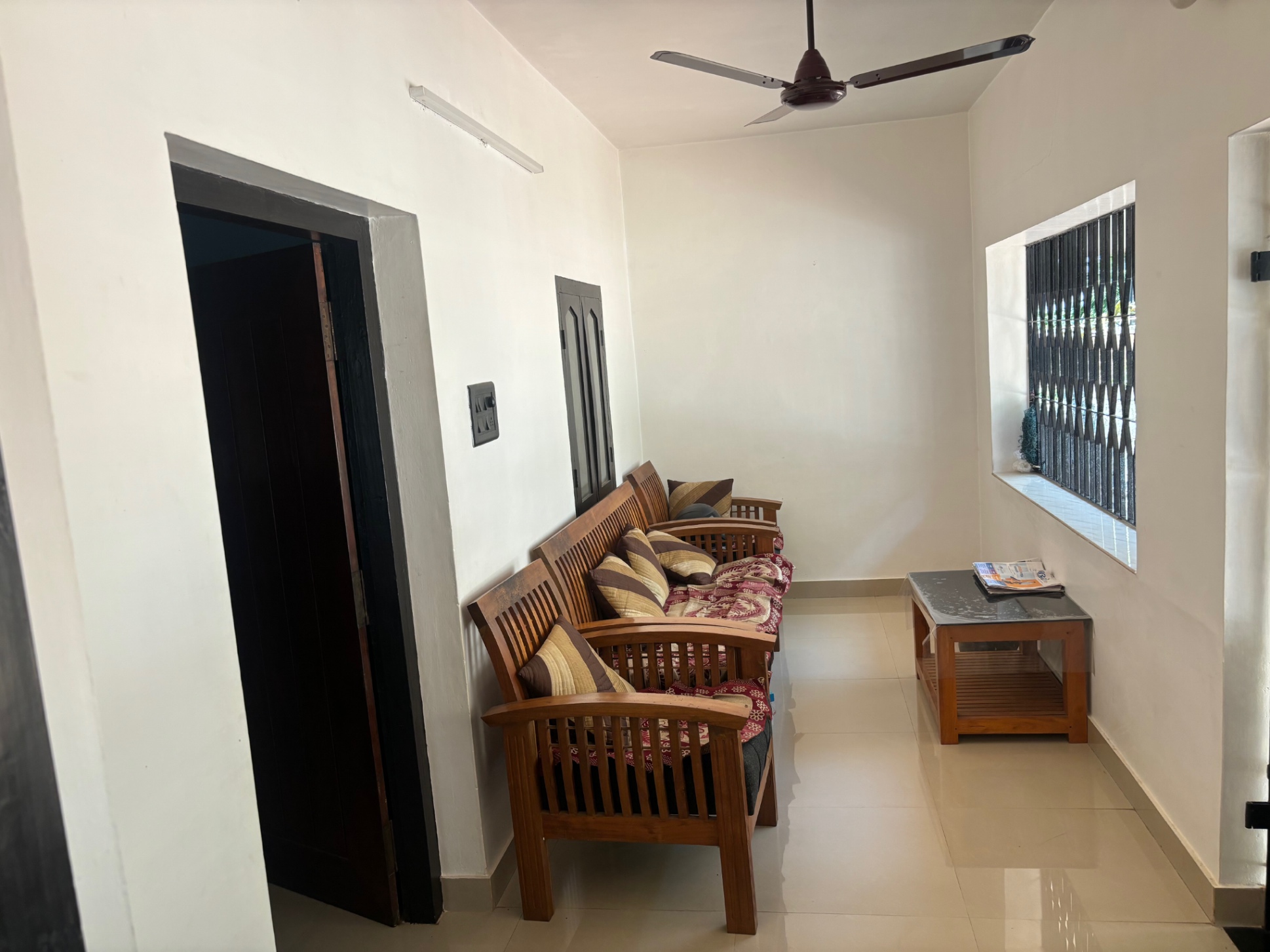 0 Bed/ 2 Bath Rent House/ Bungalow/ Villa; 1,100 sq. ft. carpet area, Semi Furnished for rent @Medical college