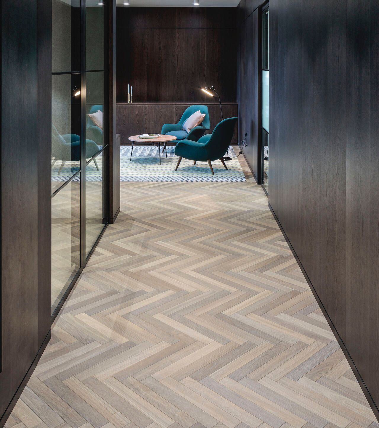 Herringbone wooden flooring, pattern or texture | Gf Parquet more then 30 year experience