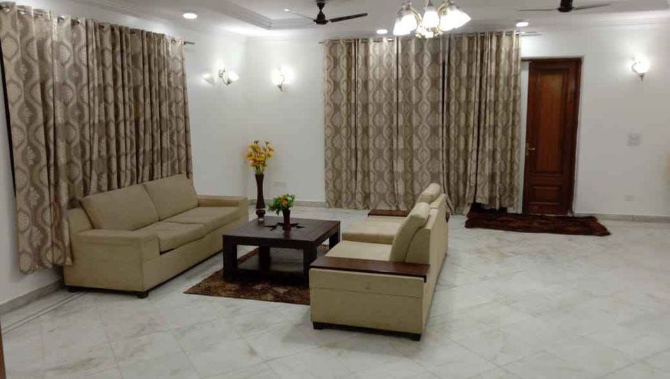 3 Bed/ 3 Bath Rent House/ Bungalow/ Villa, Furnished for rent @Dlf Phase 1/Golf course Road, gurugram