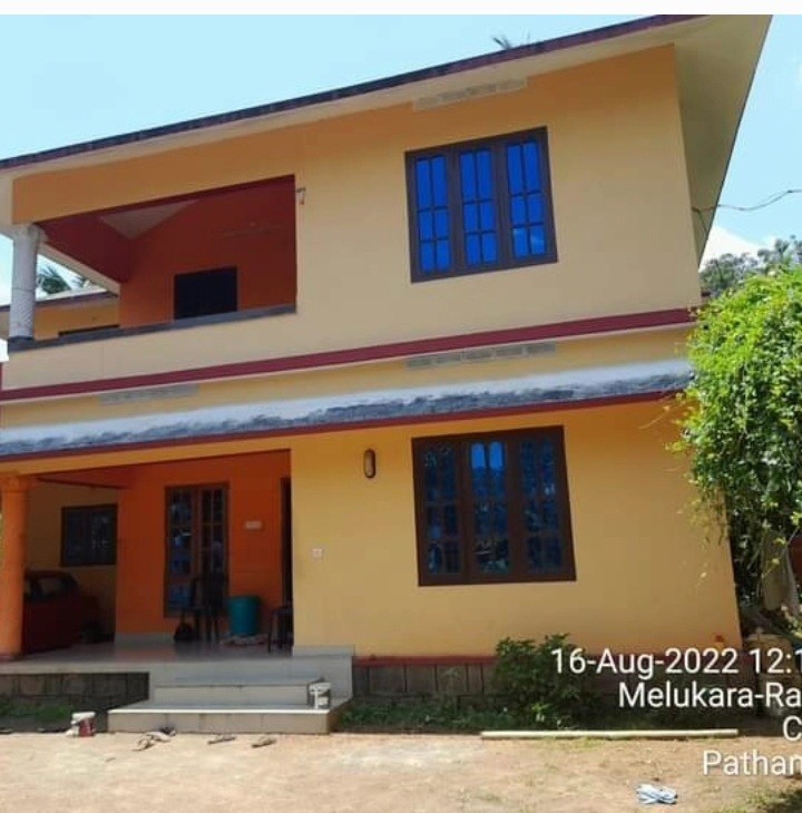 5+ Bed/ 2 Bath Sell House/ Bungalow/ Villa; 2,100 sq. ft. carpet area; 2,100 sq. ft. lot for sale @Kozhencherry, pathanamthitta 