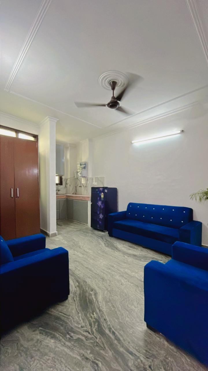 1 Bed/ 1 Bath Rent Apartment/ Flat, Furnished for rent @Saket Nagar Bhopal