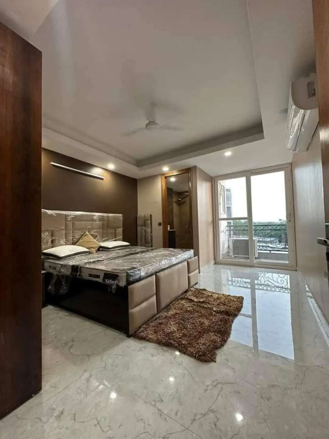 2 Bed/ 2 Bath Rent Apartment/ Flat, Furnished for rent @Saket new delhi