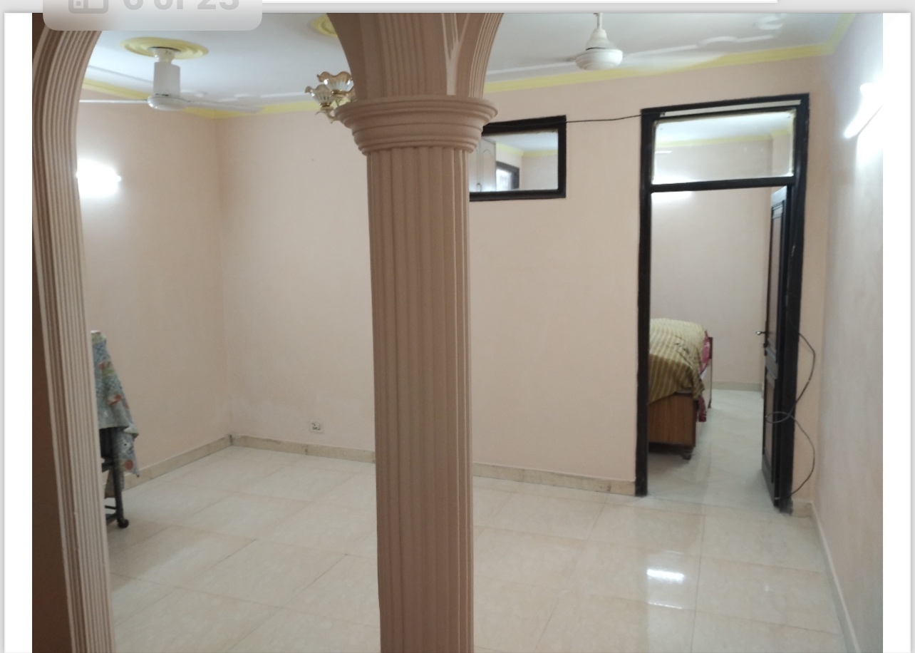 3 Bed/ 2 Bath Rent Apartment/ Flat; 1,200 sq. ft. carpet area, Semi Furnished for rent @Panchsheel Vihar