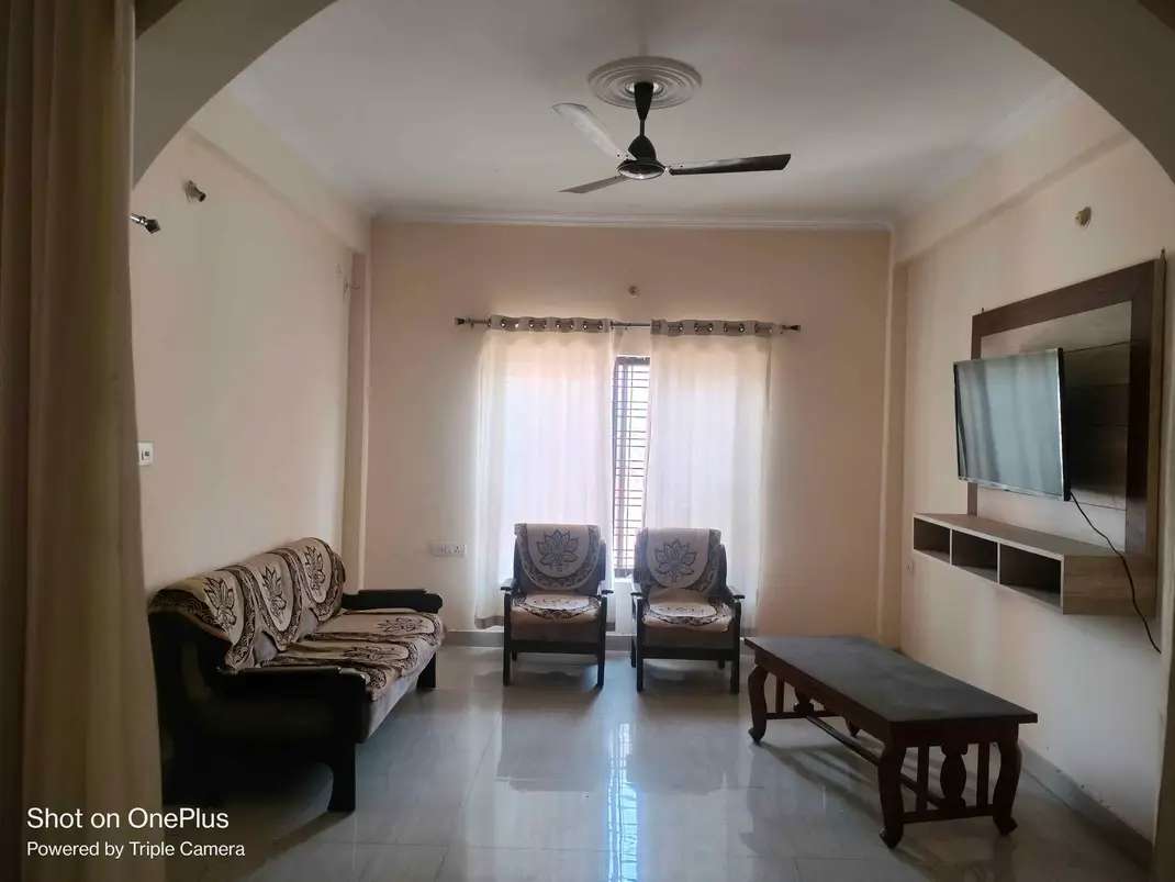 4 Bed/ 4 Bath Rent House/ Bungalow/ Villa, Furnished for rent @Tirupati abhinav homes ayodhya bypass road Bhopal 