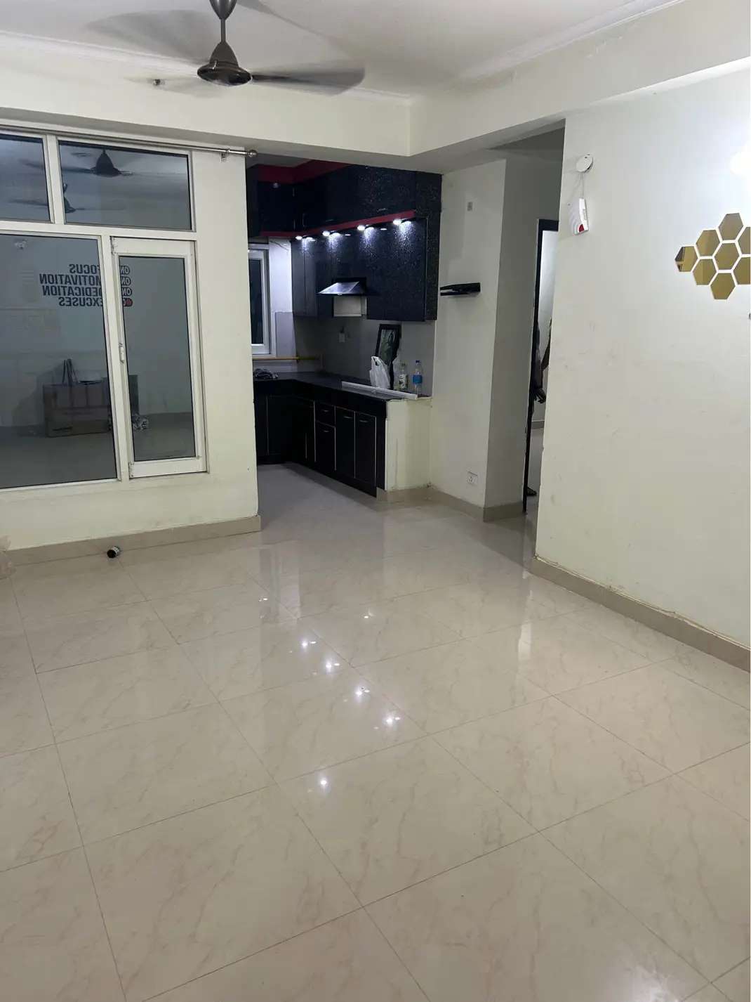 2 Bed/ 2 Bath Rent Apartment/ Flat, Semi Furnished for rent @Gaur City noida extension 